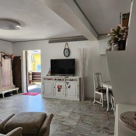 Apartment Ani & Rustikal