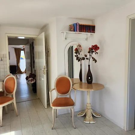 Ani & Rustikal Apartment